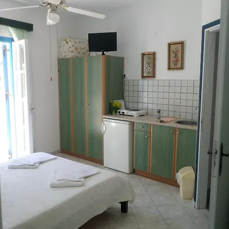 3 Alpha Aparthotel 3*