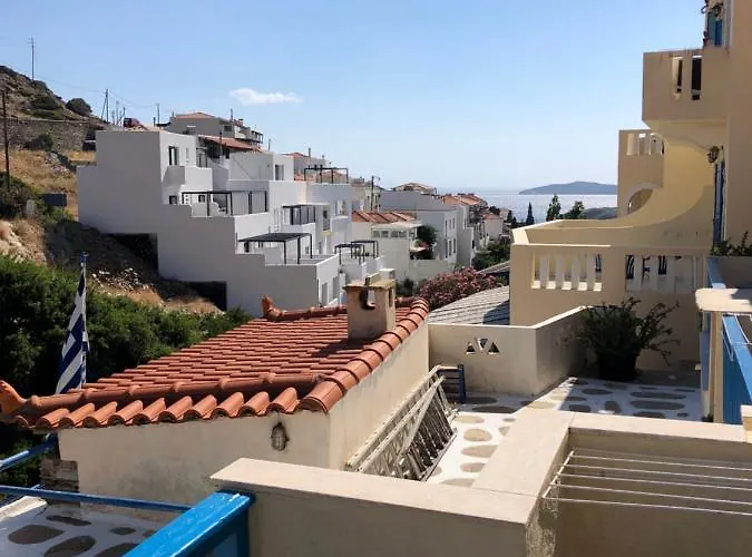 Apart-hotel 3 Alpha Batsi (Andros)